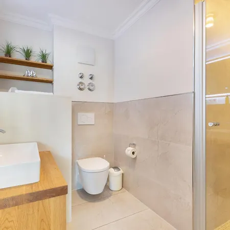 Mali Apartman